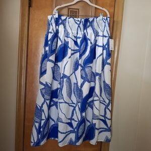 Nine West Royal Blue and White Patterned Women's Skirt Size XXL